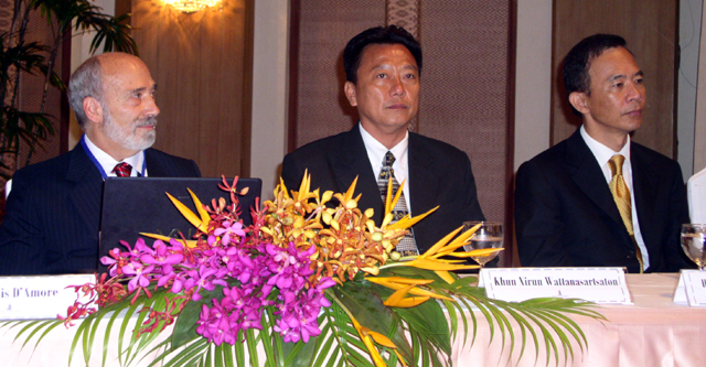 IIPT Founder and President Louis DAmore, Mayor Niran Wattanasartsathorn and H.E.  Suwat Liptapantop, Deputy Prime Minister of Thailand